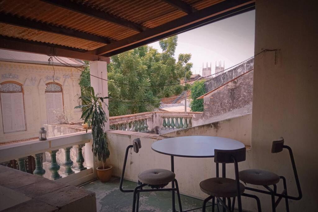 Вилла Joti'S Oasis Chinatown Малакка Экстерьер фото